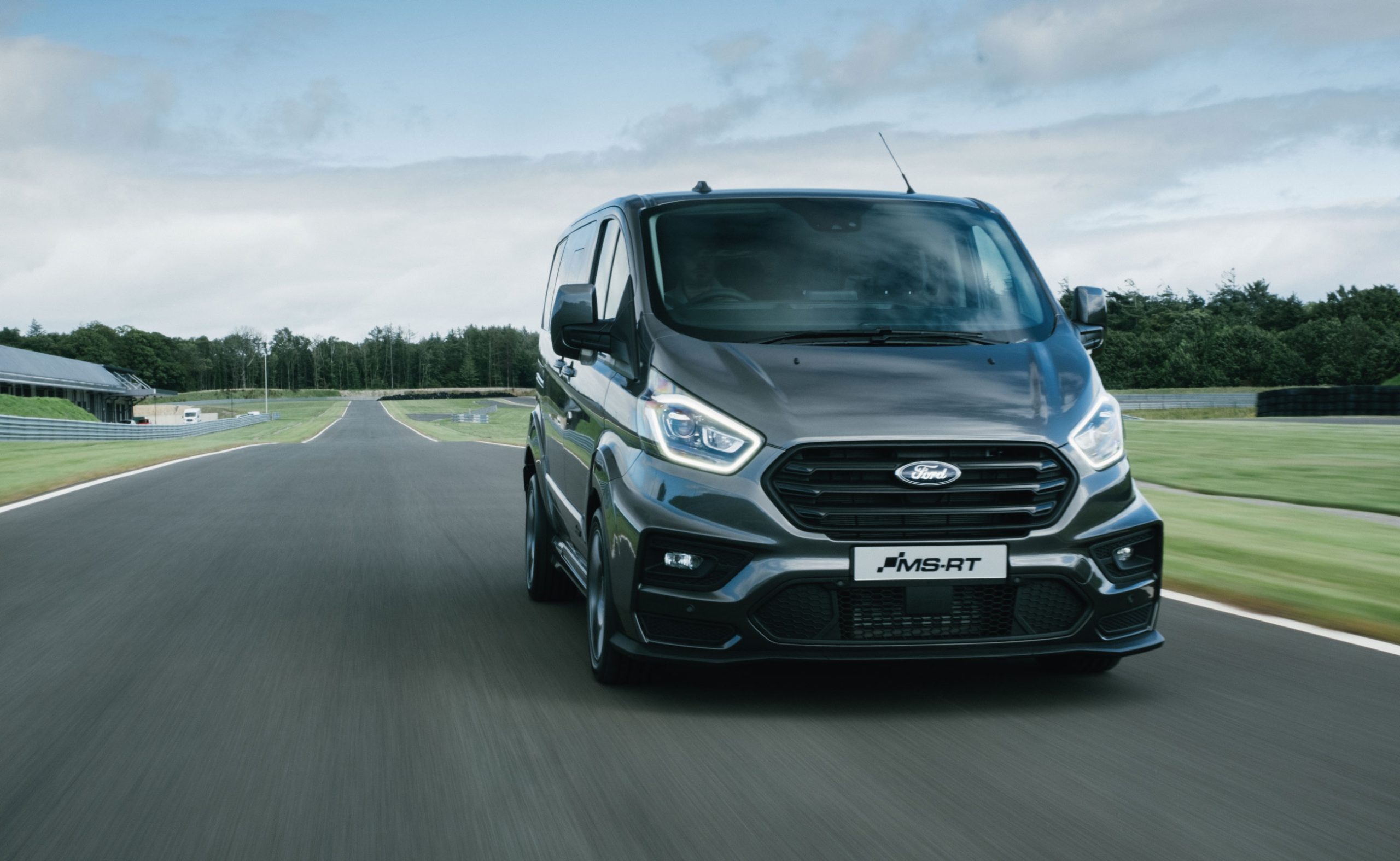 Ford Transit Custom MS-RT in grey