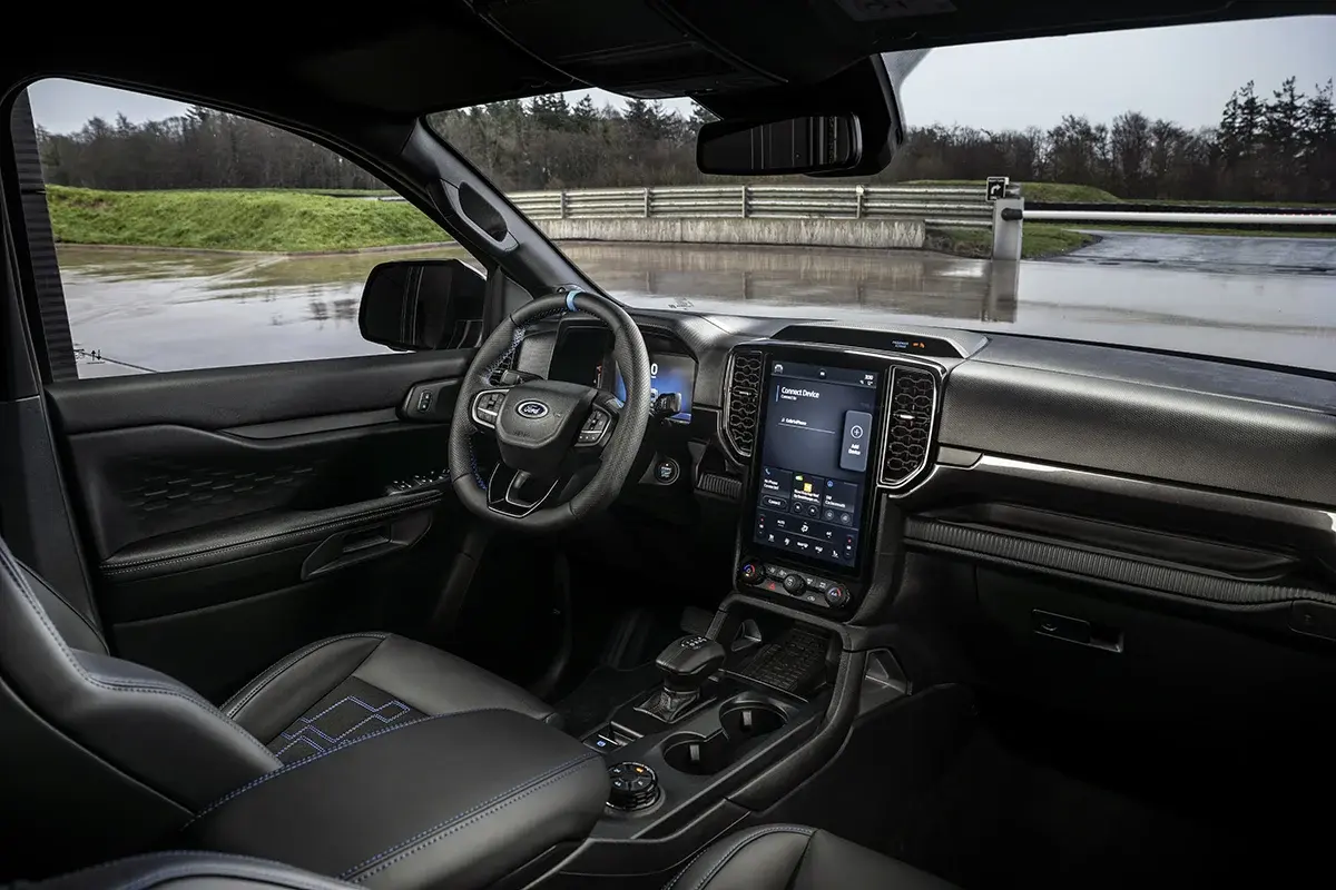 MS-RT Heated sports steering wheel