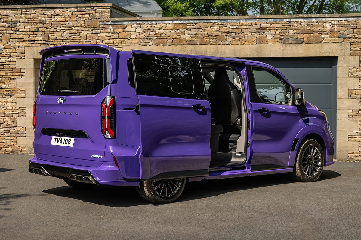 Up to 5,472 litres of luggage capacity for maximum practicality. 