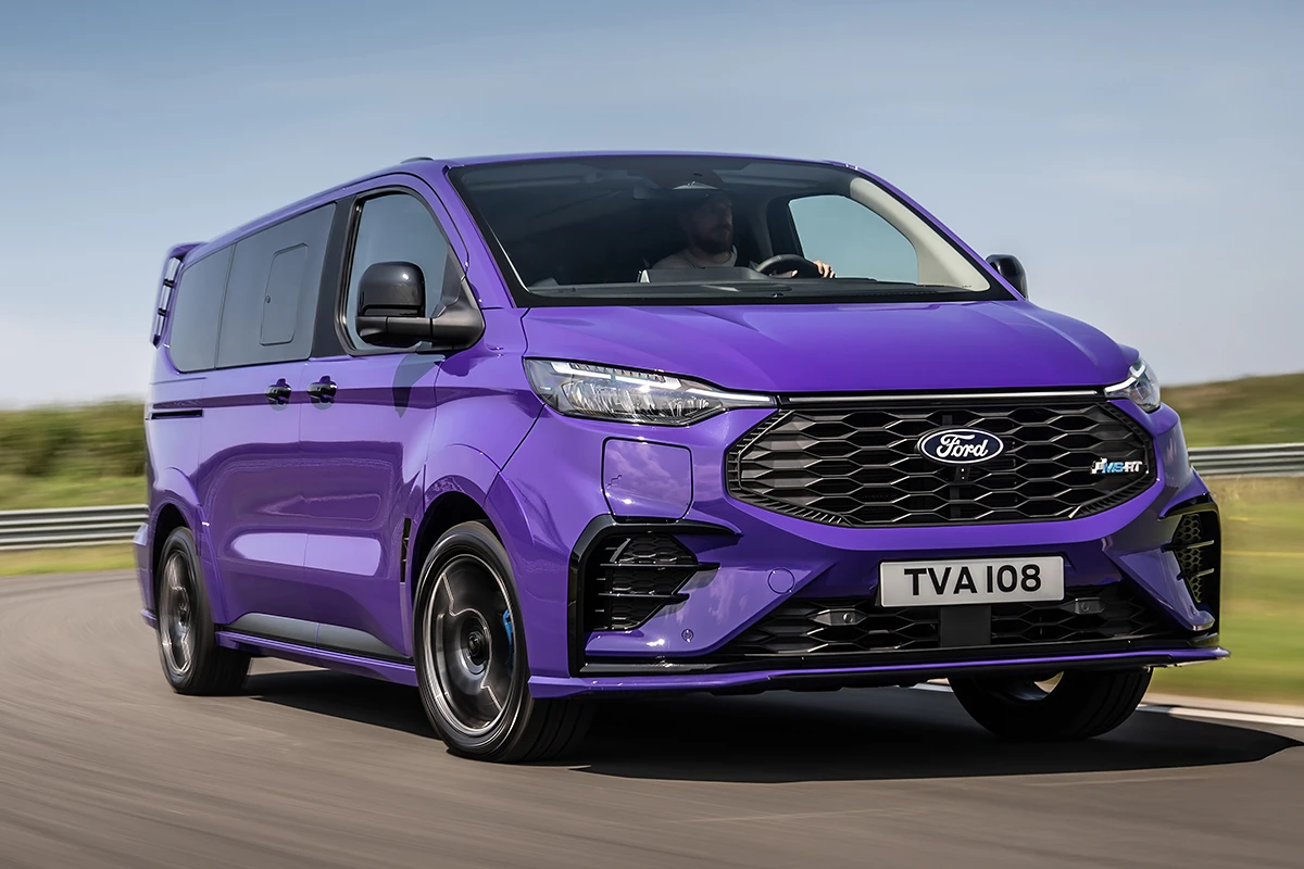 Exclusive MS-RT aerodynamic body kit including front splitter, side skirts and rear spoiler. 